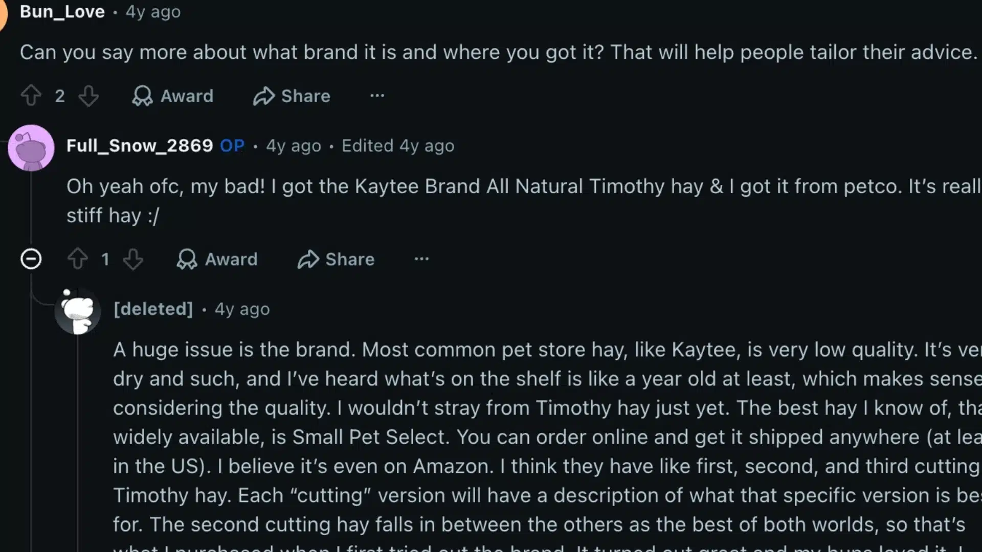Reddit discussion screenshot showing rabbit owners sharing timothy hay brand and quality advice in comments